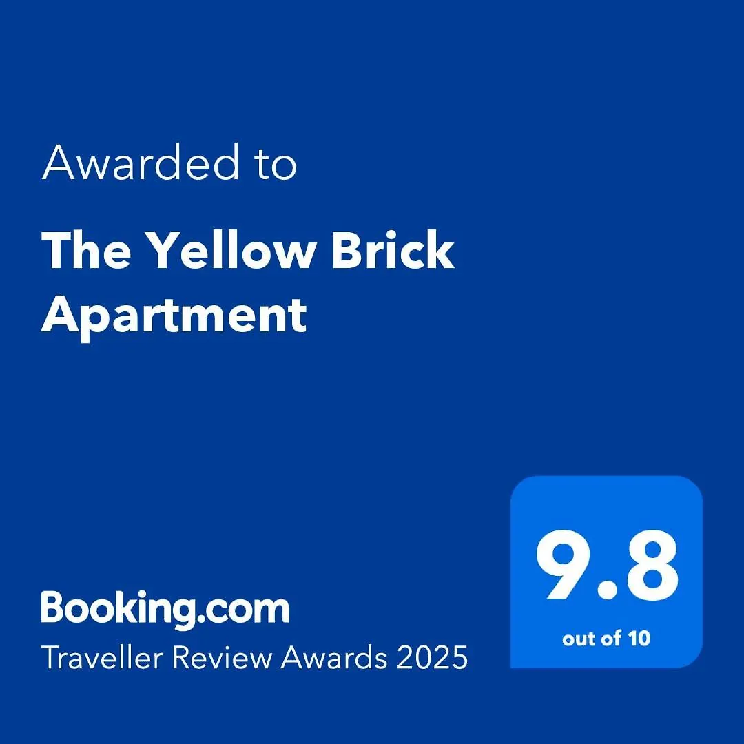 The Yellow Brick Apartment Tbilisi 0*,